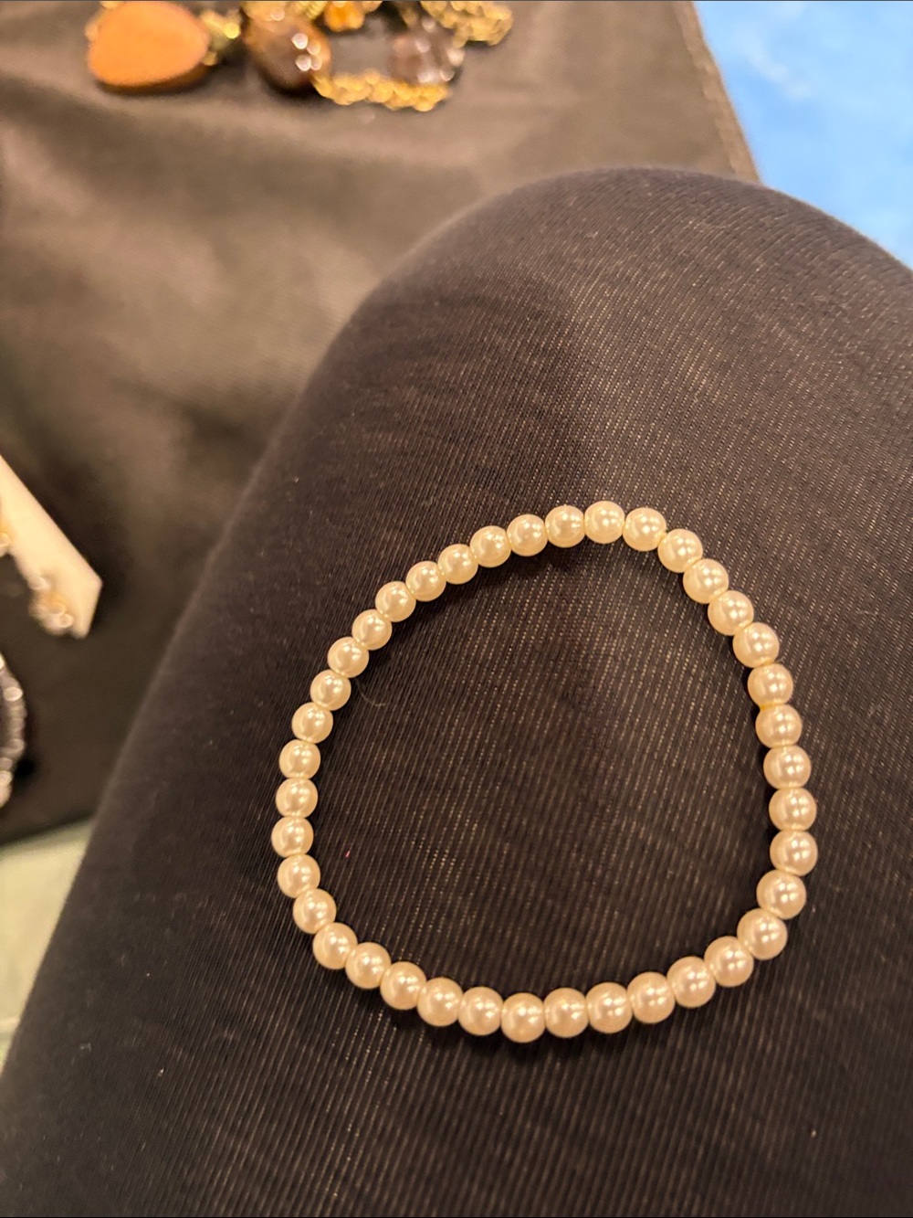 Classic Pearl Stretch Bracelet - Cream Pearls